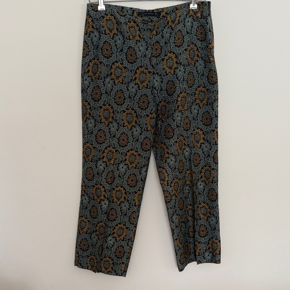 Zara women’s Floral Pattern Pants in Black and Gold